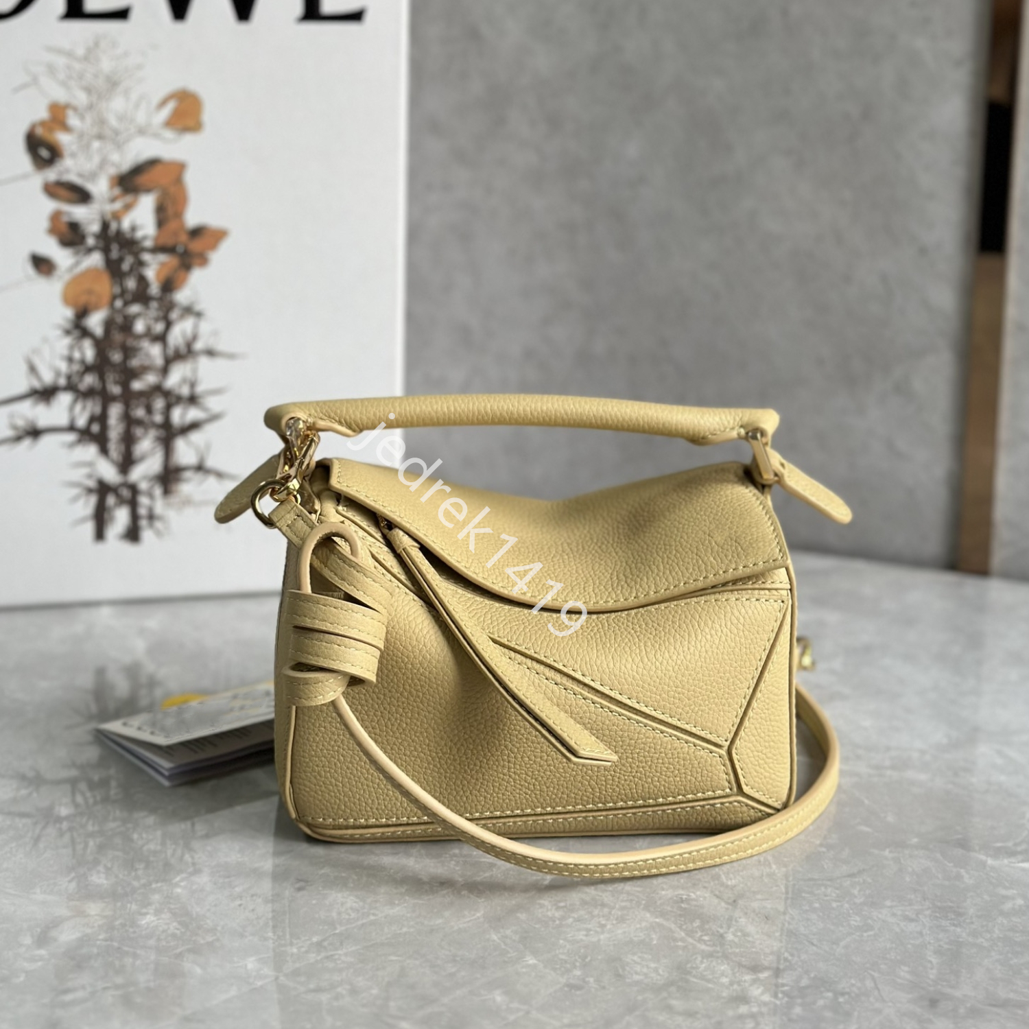 Women's fashion geometry Crossbody bags Geometric solid Shoulder bag 10A Top designer Puzzle handbags cowhide Anagram embossing Flip cover hobos Togo purse, #11
Women's fashion geometry Crossbody bags Geometric solid Shoulder bag 10A Top designer Puzzle handbags cowhide Anagram embossing Flip cover hobos Togo purse, #11
