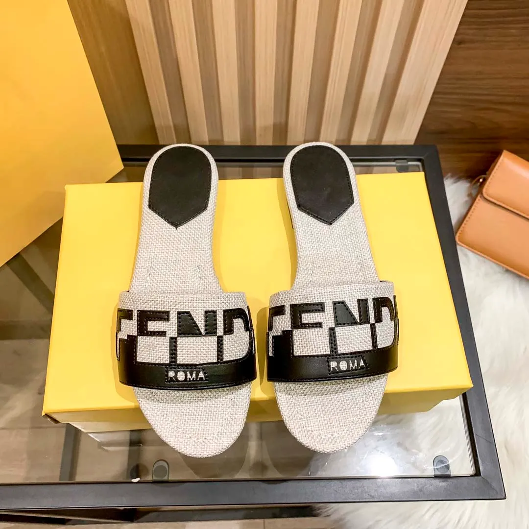 2023 Sandals Slippers Women's Outer Wear Summer Fashion All-match Soft Leather Seaside Beach Leisure Large Size Flat Heel Flip-flops Tide, #7
2023 Sandals Slippers Women's Outer Wear Summer Fashion All-match Soft Leather Seaside Beach Leisure Large Size Flat Heel Flip-flops Tide, #7