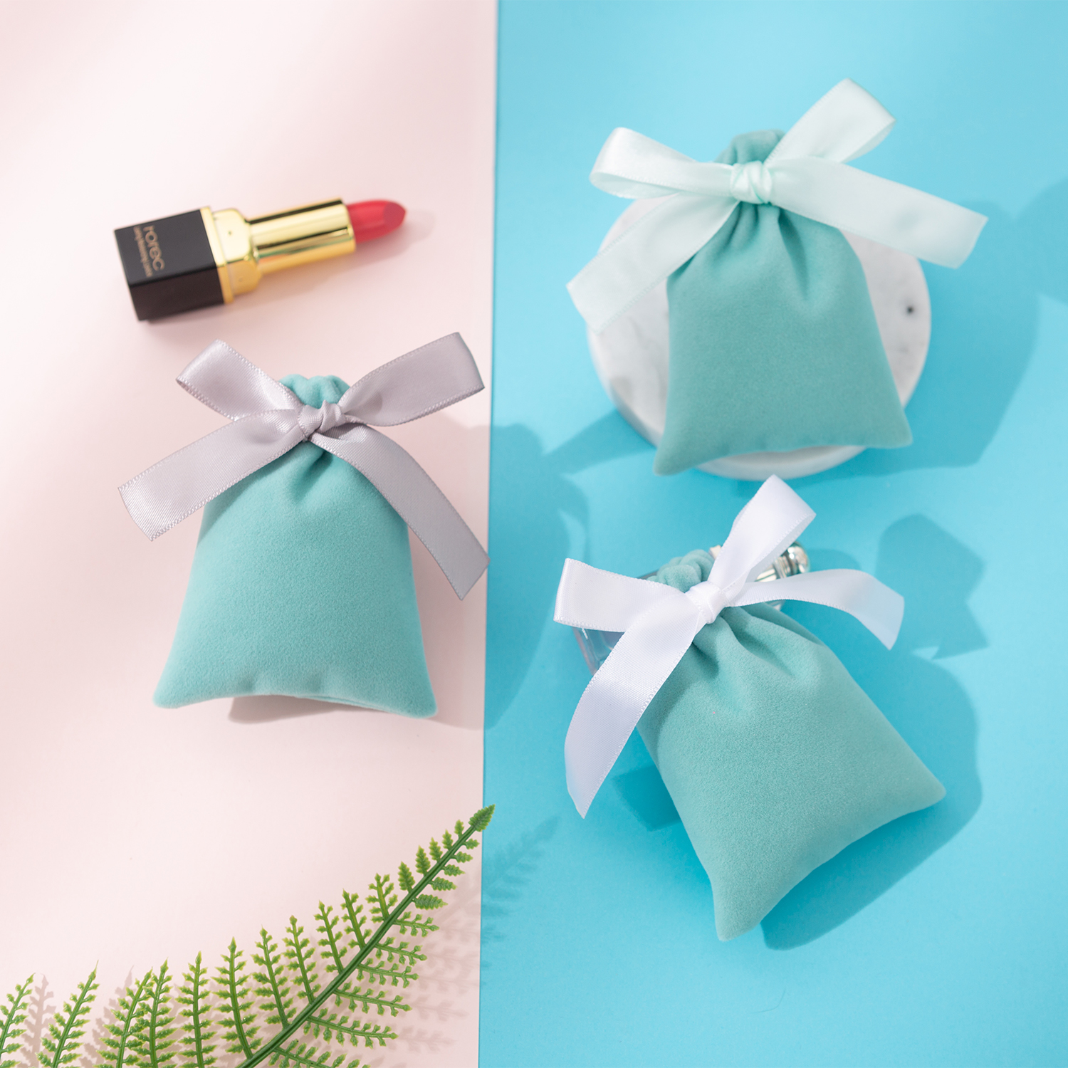 50pcs Small Velvet Jewelry Pouch, Gift Bag, Drawstring bags,Pocket Purse, Green Small Jewelry Bag Lipsticks Earrings Necklace
50pcs Small Velvet Jewelry Pouch, Gift Bag, Drawstring bags,Pocket Purse, Green Small Jewelry Bag Lipsticks Earrings Necklace