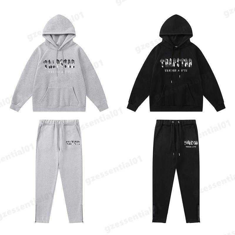 Trapstar Mens Tracksuit Designer Street Top Quality Fleece Letter Embroidery Solid Color Hoodies Sweatpants 2022 Luxury Jogging Suits Men, 11 black
Trapstar Mens Tracksuit Designer Street Top Quality Fleece Letter Embroidery Solid Color Hoodies Sweatpants 2022 Luxury Jogging Suits Men, 11 black