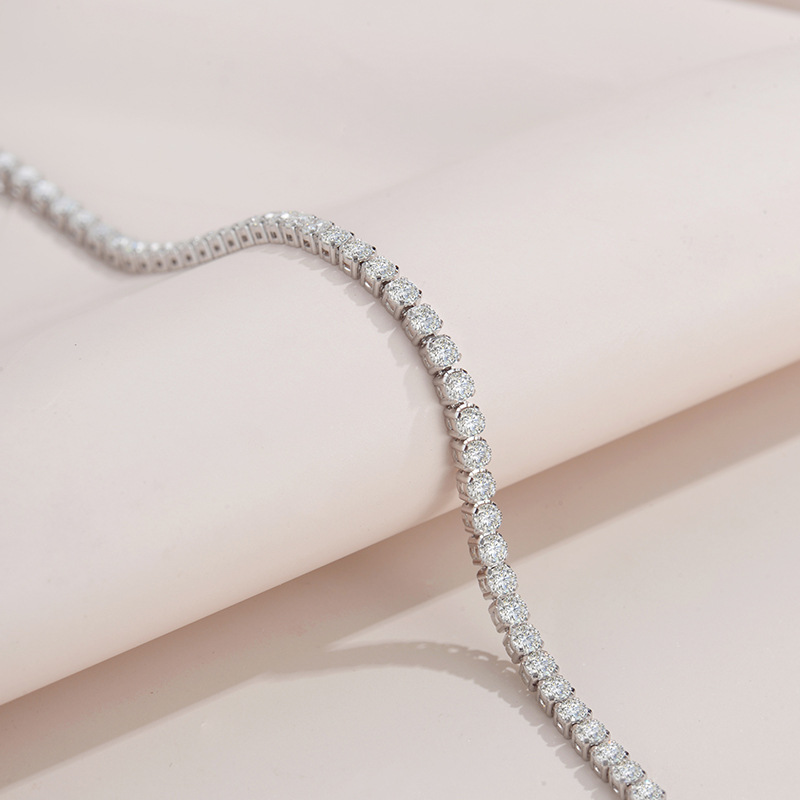 Europe and America Fashion Bracelets 925 Sterling Silver Bling Moissanite Diamond Tennis Bracelets for Girls Women for Party Wedding Nice Gift