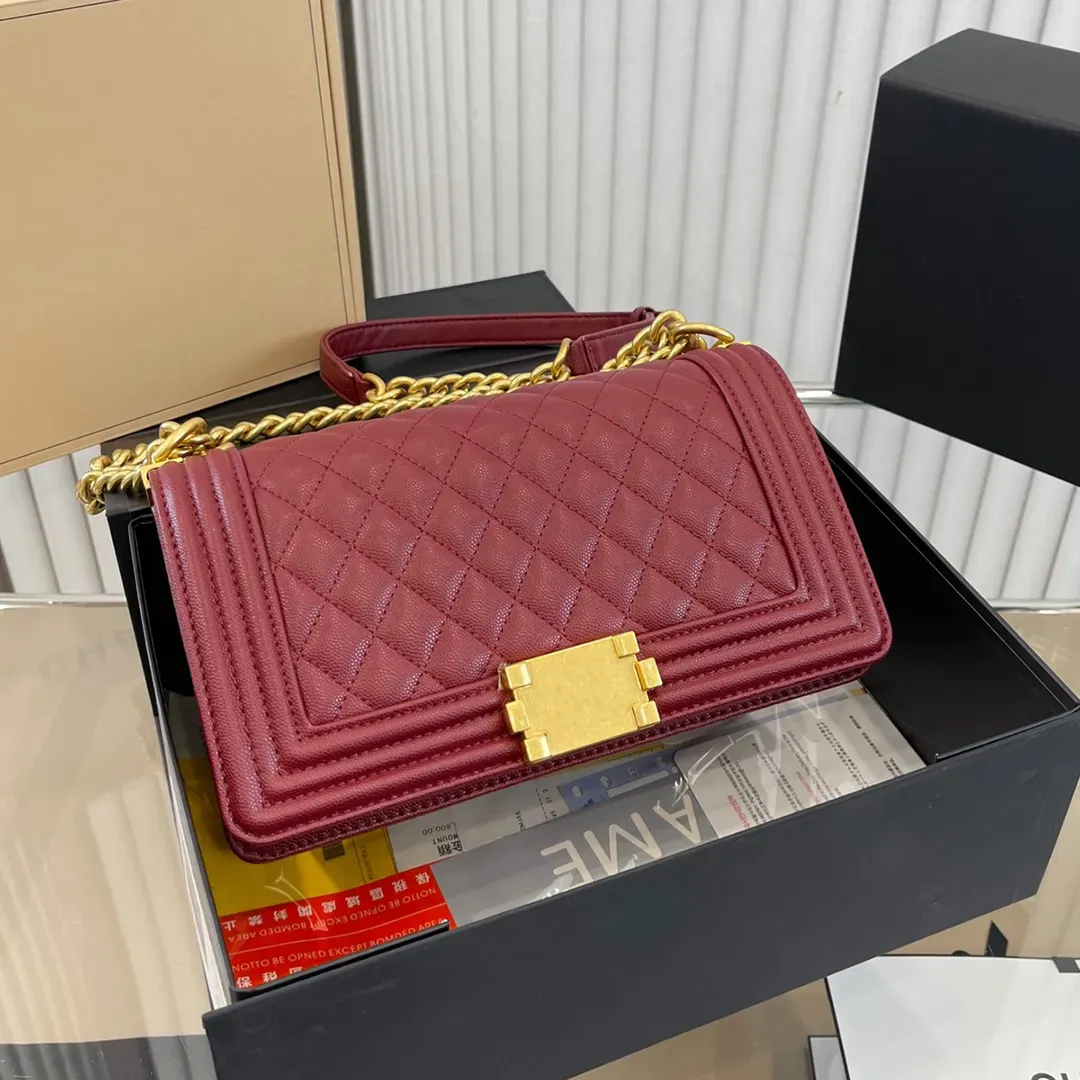 Designer Classic Boy Flap Shoulder Bags France Brand Fashion Caviar Leather Qulited Matelasse Handbags Gold Metal Chain Crossbody Bag Luxury Designers Bag Wallet