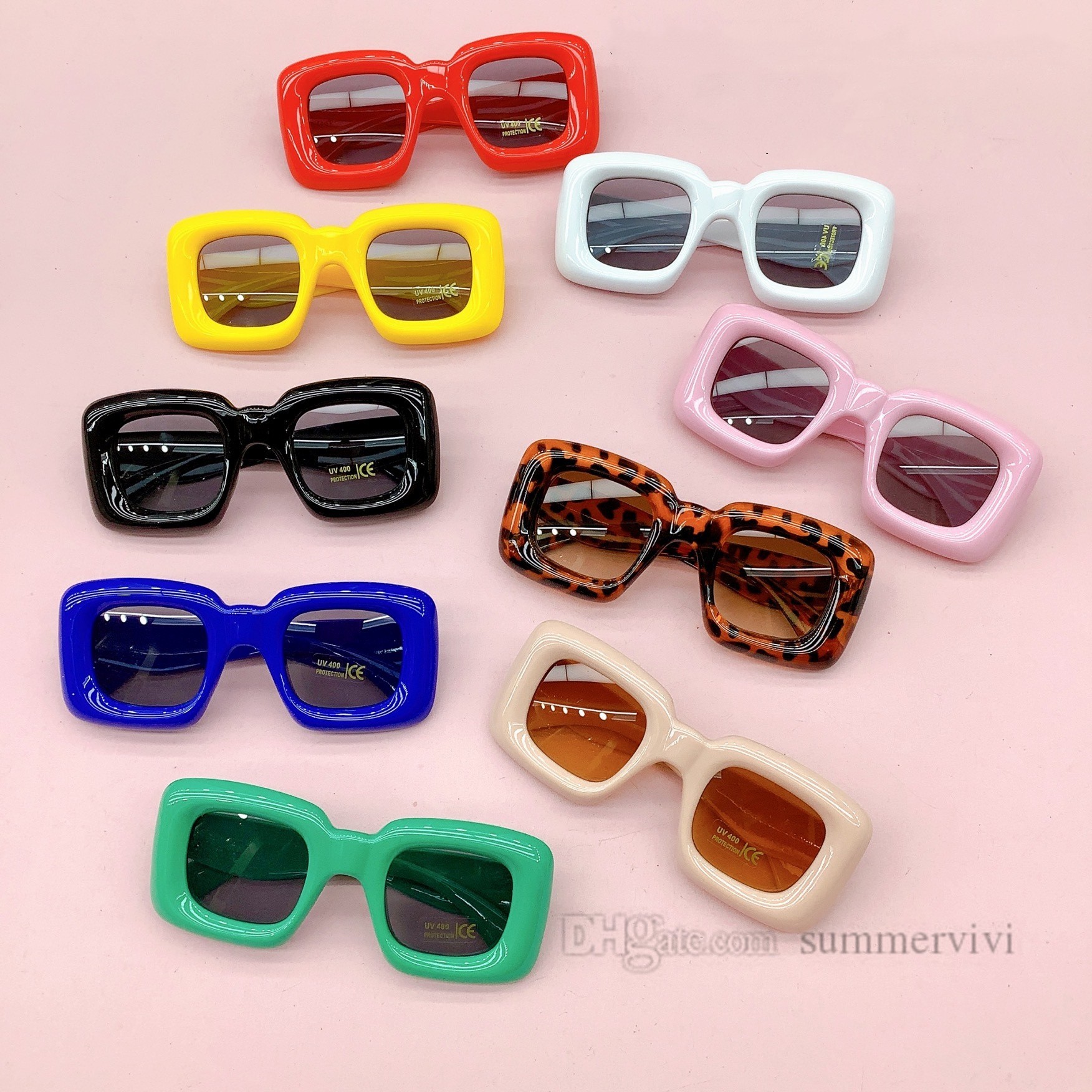 Kids sun glasses girls candy color square frame sunglass anti ultraviolet 2023 summer boys cool cycling eyewear Children beach holiday sunglasses Z1739
Kids sun glasses girls candy color square frame sunglass anti ultraviolet 2023 summer boys cool cycling eyewear Children beach holiday sunglasses Z1739
