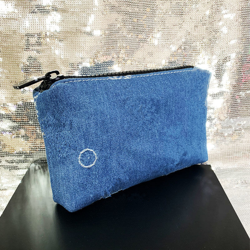 fashion Women cosmetic bags denim famous makeup bag travel pouch make up bags ladies cluch purses organizador toiletry handbag, Denim blue
fashion Women cosmetic bags denim famous makeup bag travel pouch make up bags ladies cluch purses organizador toiletry handbag, Denim blue