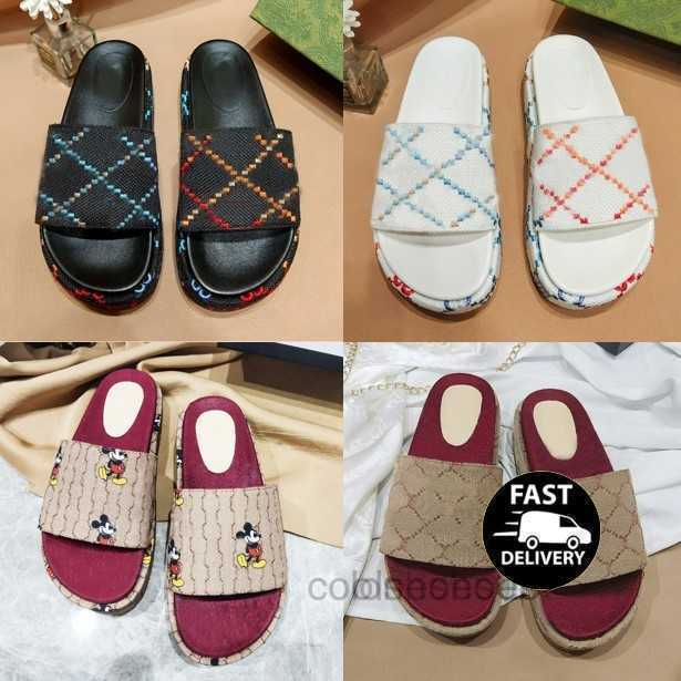 Designer Slides Slippers Men Women Fashion Sandals Rubber Embroidery Slides Lady Platform Sandal Beach High Heel Embroide Slip Flip Flops with 35-44, 21
Designer Slides Slippers Men Women Fashion Sandals Rubber Embroidery Slides Lady Platform Sandal Beach High Heel Embroide Slip Flip Flops with 35-44, 21