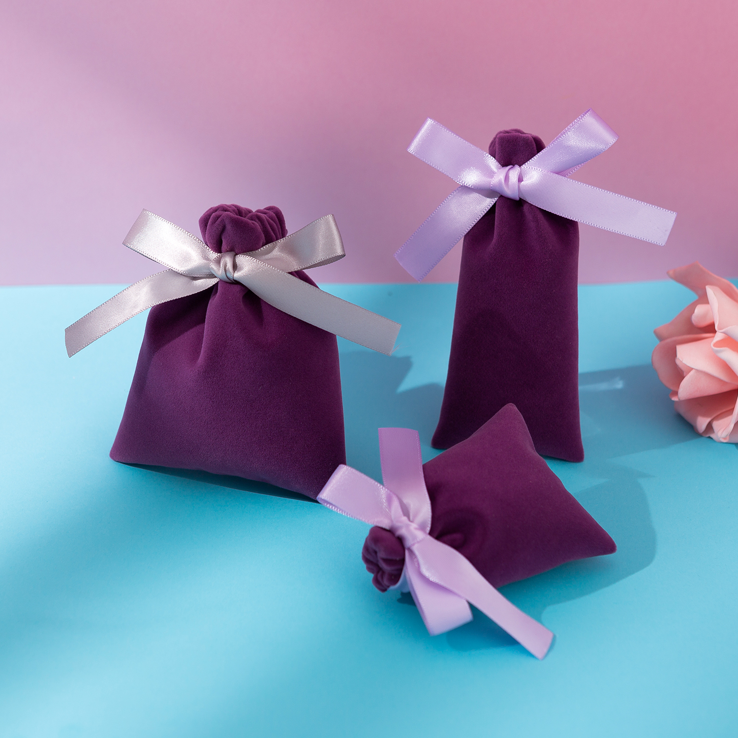 Velvet Jewelry drawstring pouch with ribbon, Purple Pocket Purse, Purple Small Gift Bag for Cosmetic Sample Lipsticks Earrings Necklace packaging 50pcs/lot
Velvet Jewelry drawstring pouch with ribbon, Purple Pocket Purse, Purple Small Gift Bag for Cosmetic Sample Lipsticks Earrings Necklace packaging 50pcs/lot