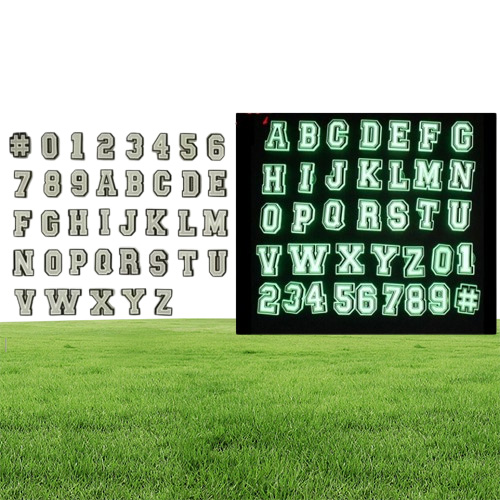 100PCS/LOT Glow in The Dark Charms PVC Noctilucence Accessories Decoration Bad Bunny for JIBZ Button Charm