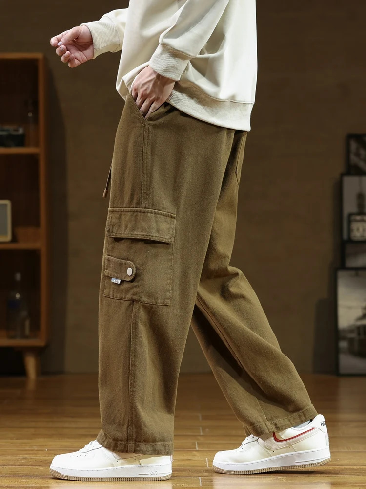 Men s Pants 2023 Autumn Cargo Men Multi Pockets Cotton Casual Wide Male Workwear Loose Straight Trousers Big Size 7XL 8XL 231124