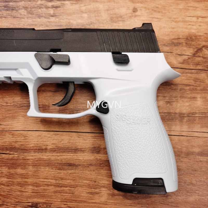 Slg Sauer P250 Shell Ejecting Model Soft Bullets Ejected Manual Can Not Shoot Launcher EDC TOY Collection Prop Adult Chi