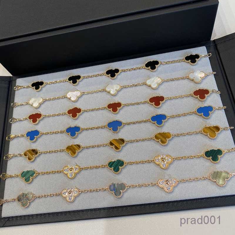 luxury clover four designer fashion charm bracelets for girls women 18K gold black white red green blue brand bracelet wedding party jewelry
luxury clover four designer fashion charm bracelets for girls women 18K gold black white red green blue brand bracelet wedding party jewelry