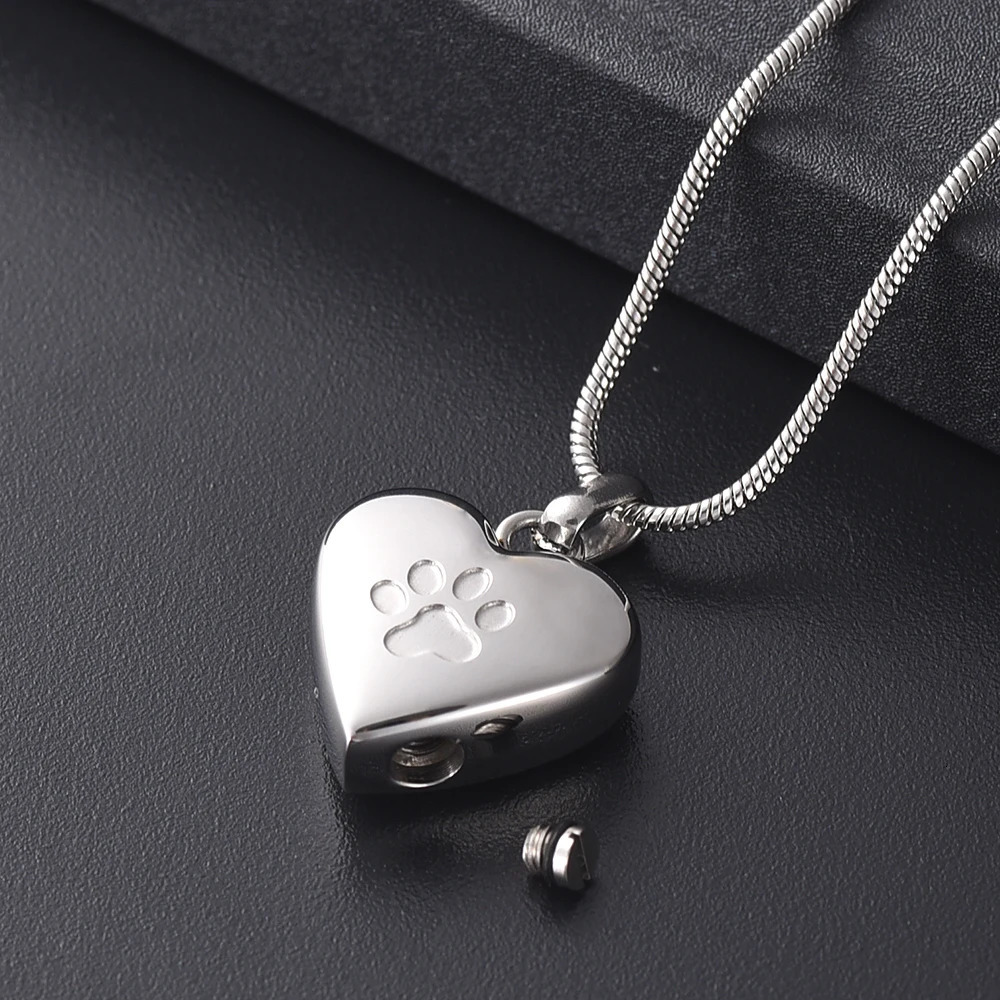 Chokers IJD8455 Dog Paw On My Heart Stainless Steel Cremation Jewelry Pendant For Ashes Loss Of Pet Keepsake Memorial Urn Necklace 231124