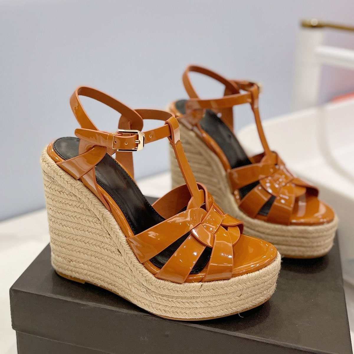 New Tribute Woven Espadrille Sandals wedge Patform pumps heels women's luxury designers Patent Leather outsole Evening Casual Party shoes factory footwear, Teal
New Tribute Woven Espadrille Sandals wedge Patform pumps heels women's luxury designers Patent Leather outsole Evening Casual Party shoes factory footwear, Teal
