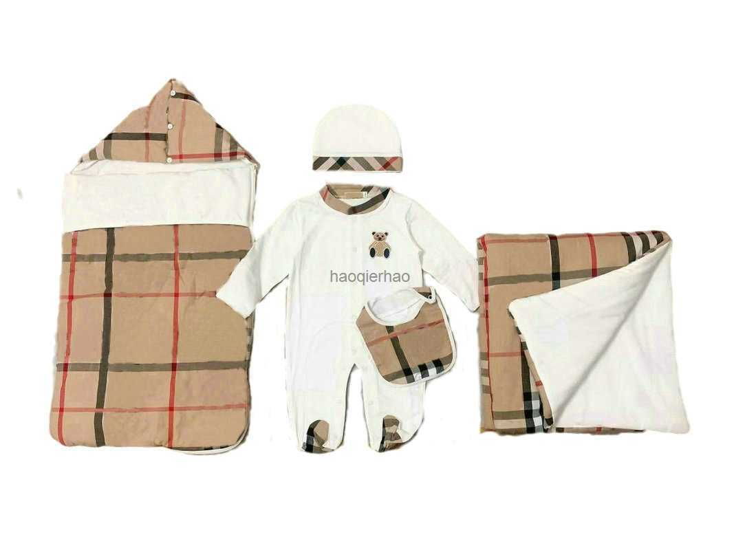 Kids Designer Romper Hat Bib Quilt Sleeping Bag Five-piece Set Baby Boy Girl Long Sleeve Crew Neck Cotton Clothes Newborn Children Sweater Jumpsuits White Blue, 1a
Kids Designer Romper Hat Bib Quilt Sleeping Bag Five-piece Set Baby Boy Girl Long Sleeve Crew Neck Cotton Clothes Newborn Children Sweater Jumpsuits White Blue, 1a