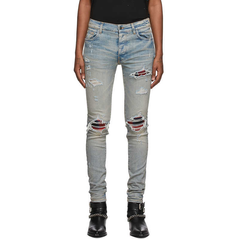 Designer Clothing Luxury Casual Fashion Denim Pants Amiiri Blue Patched Red Fabric with Torn Knees Slimming Small Feet Slp High Street Men's Jeans Trend
Designer Clothing Luxury Casual Fashion Denim Pants Amiiri Blue Patched Red Fabric with Torn Knees Slimming Small Feet Slp High Street Men's Jeans Trend