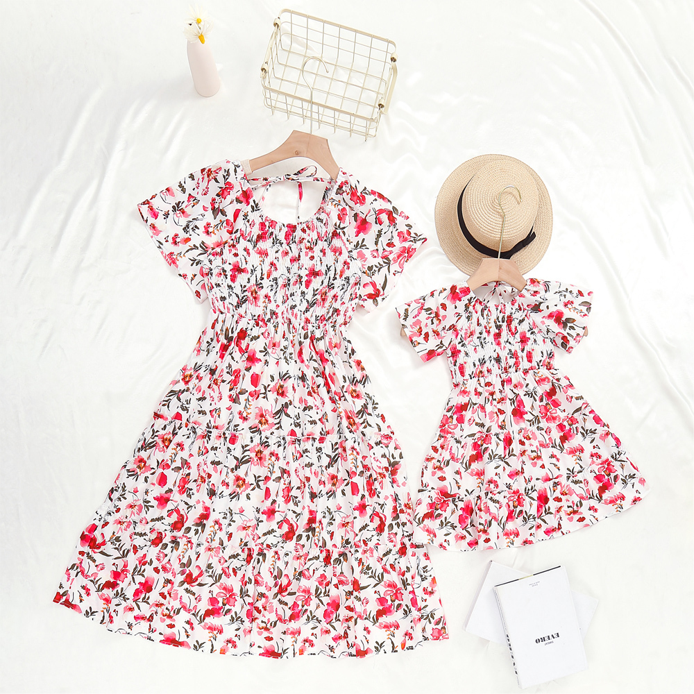 Family Matching Outfits Mom and daughter Long Floral Dress family look Dad Son flowers Print TShirt Mommy me clothes matching outfits 230424