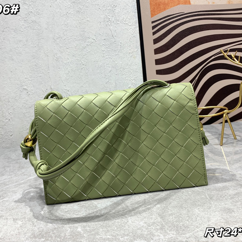 Woven Clutch Bag Trio Pouch Calfskin Leather Crochet Handbags Shoulder Bags Strap Hand Bag Women Handbag Purse Fashion Letter Flap Multiple Pocket Magnetic Clasp
Woven Clutch Bag Trio Pouch Calfskin Leather Crochet Handbags Shoulder Bags Strap Hand Bag Women Handbag Purse Fashion Letter Flap Multiple Pocket Magnetic Clasp