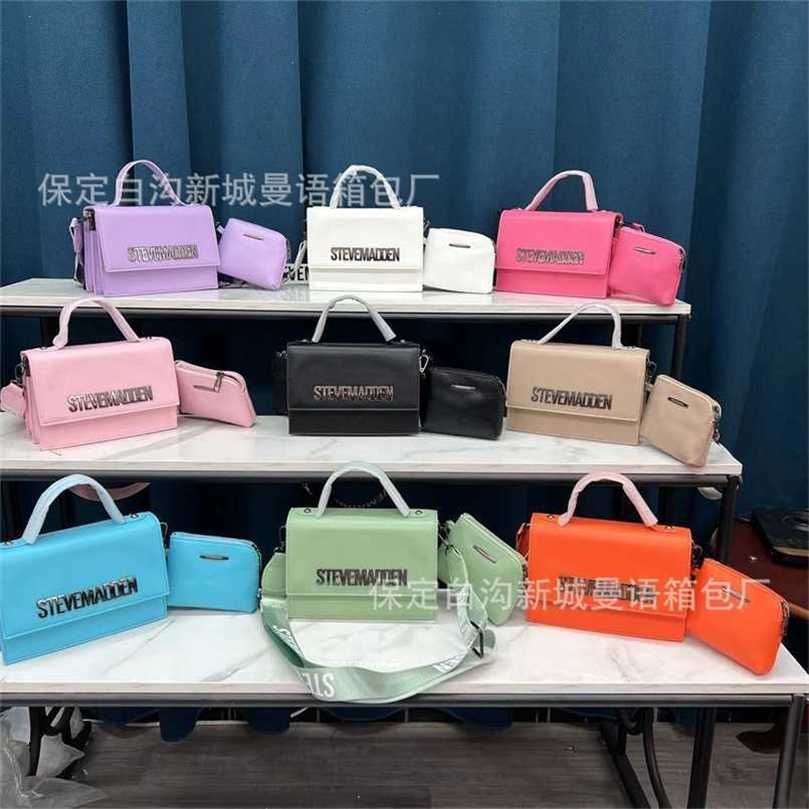Designer bag Bags Women's 2023 New Mother Bag Fashion Trend One Shoulder Crossbody Bag Bags factory outlet, White
Designer bag Bags Women's 2023 New Mother Bag Fashion Trend One Shoulder Crossbody Bag Bags factory outlet, White