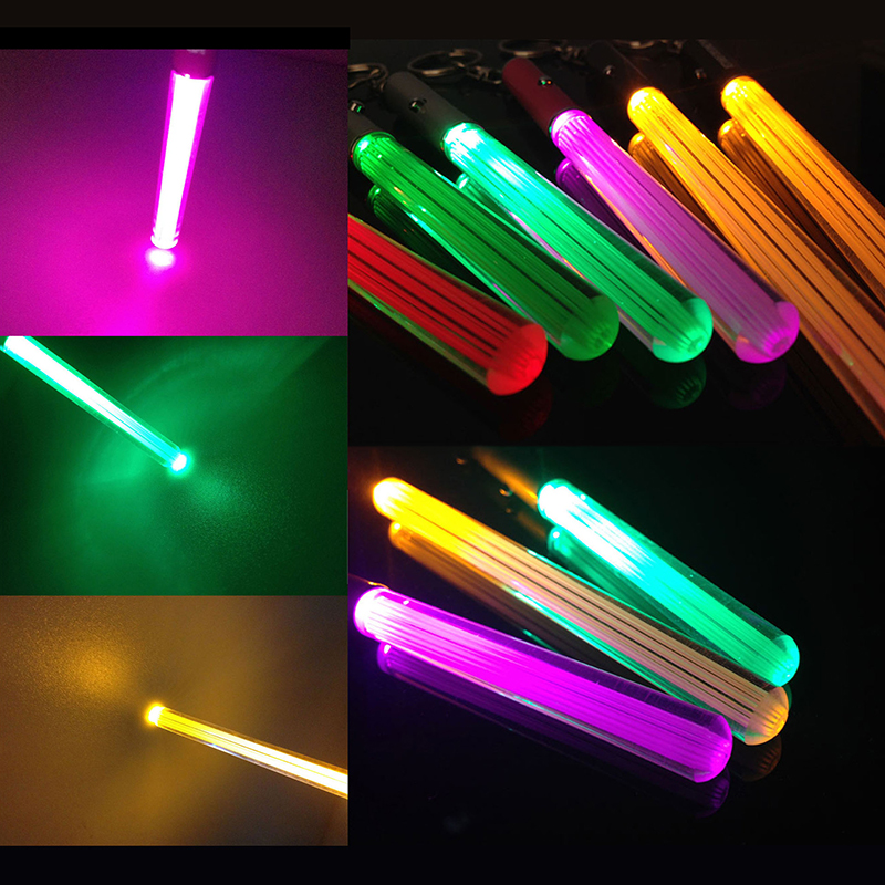 LED Flashlight Stick Keychain Party Favor Mini Torch Aluminum Keychains Key Ring Durable Glow Pen Magic Wand Stick Lightsaber LED Light Stick 6 Colors
