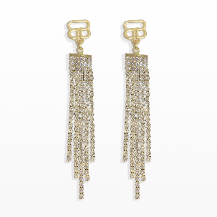 Charm Women Dangle Earrings 18k Gold Plated Chain Pendant Earrings Luxury Brand Love Jewelry Designer Diamond Earrings Family Gift Jewelry Wholesale
Charm Women Dangle Earrings 18k Gold Plated Chain Pendant Earrings Luxury Brand Love Jewelry Designer Diamond Earrings Family Gift Jewelry Wholesale