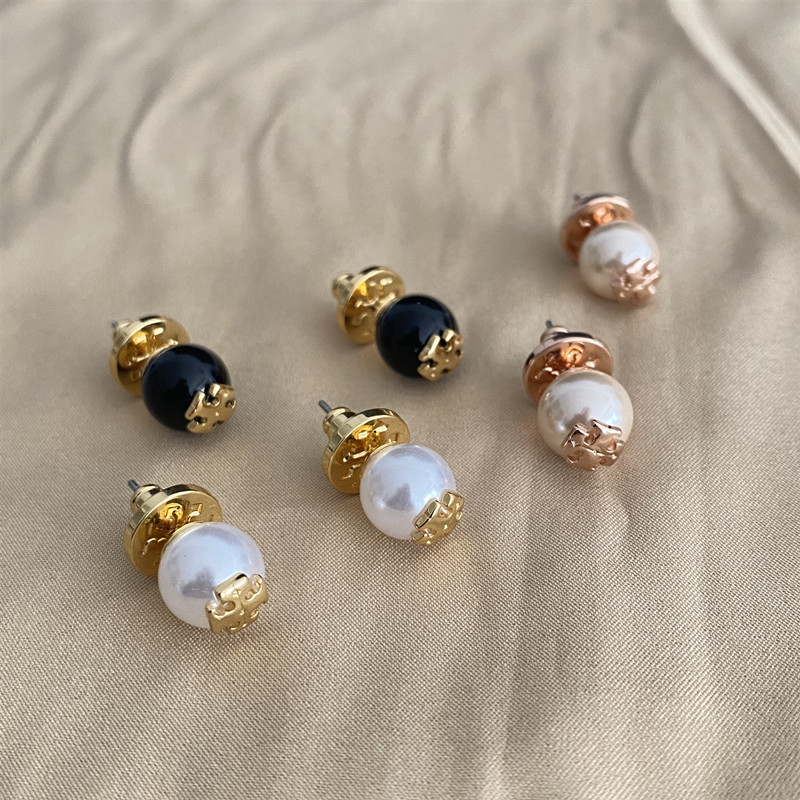 Top Quality Brass Women Luxury Studs Cute Size Original Single Design Earrings Pearl Classic Jewelry
Top Quality Brass Women Luxury Studs Cute Size Original Single Design Earrings Pearl Classic Jewelry