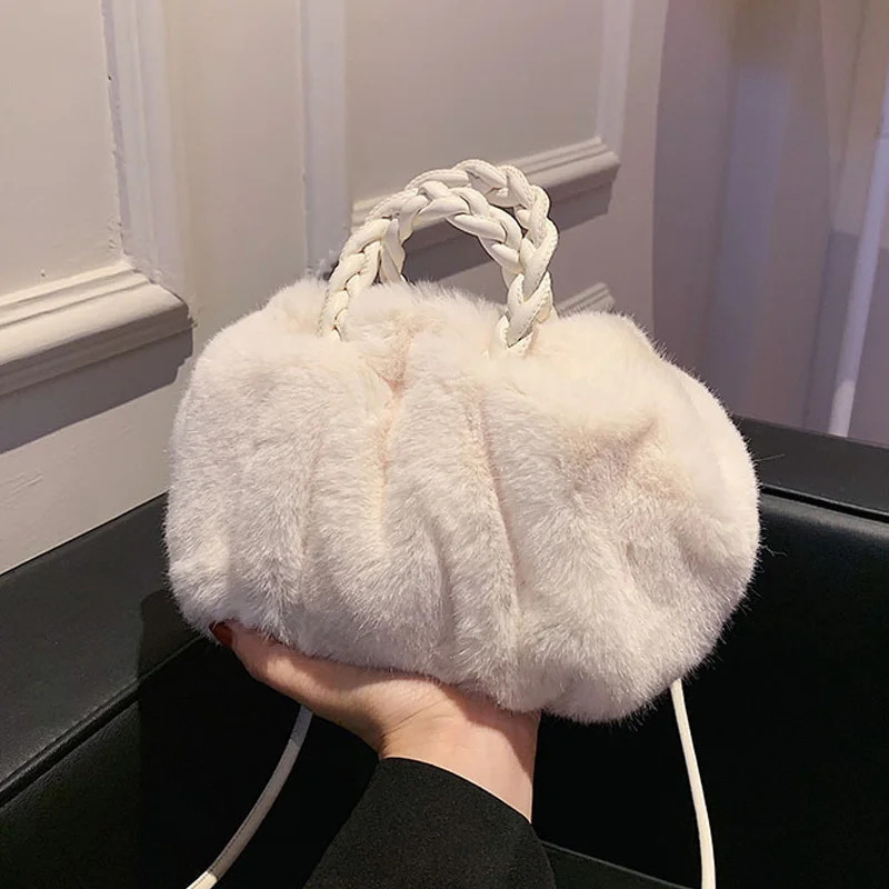 Evening Bags Plush Bag Winter Women Fashion Handbags Cloud Faux Fur Purse Fashion Casual All-match Women's Shoulder Bag Fluffy Bag R250317