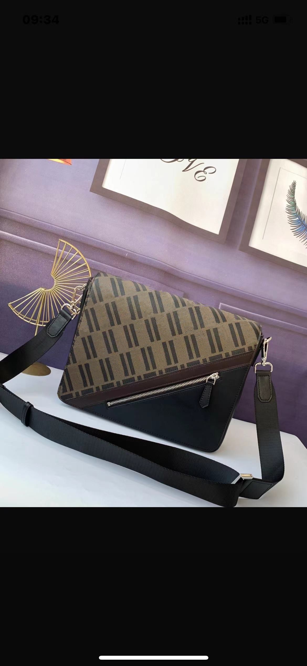 Crossbody Bag Unisex Messenger Bag Shoulder Handbag Purse Patchwork Leather Plain Square Wallet Fashion Letters Detachable Canvas Strap Large Capacity Pocket
Crossbody Bag Unisex Messenger Bag Shoulder Handbag Purse Patchwork Leather Plain Square Wallet Fashion Letters Detachable Canvas Strap Large Capacity Pocket