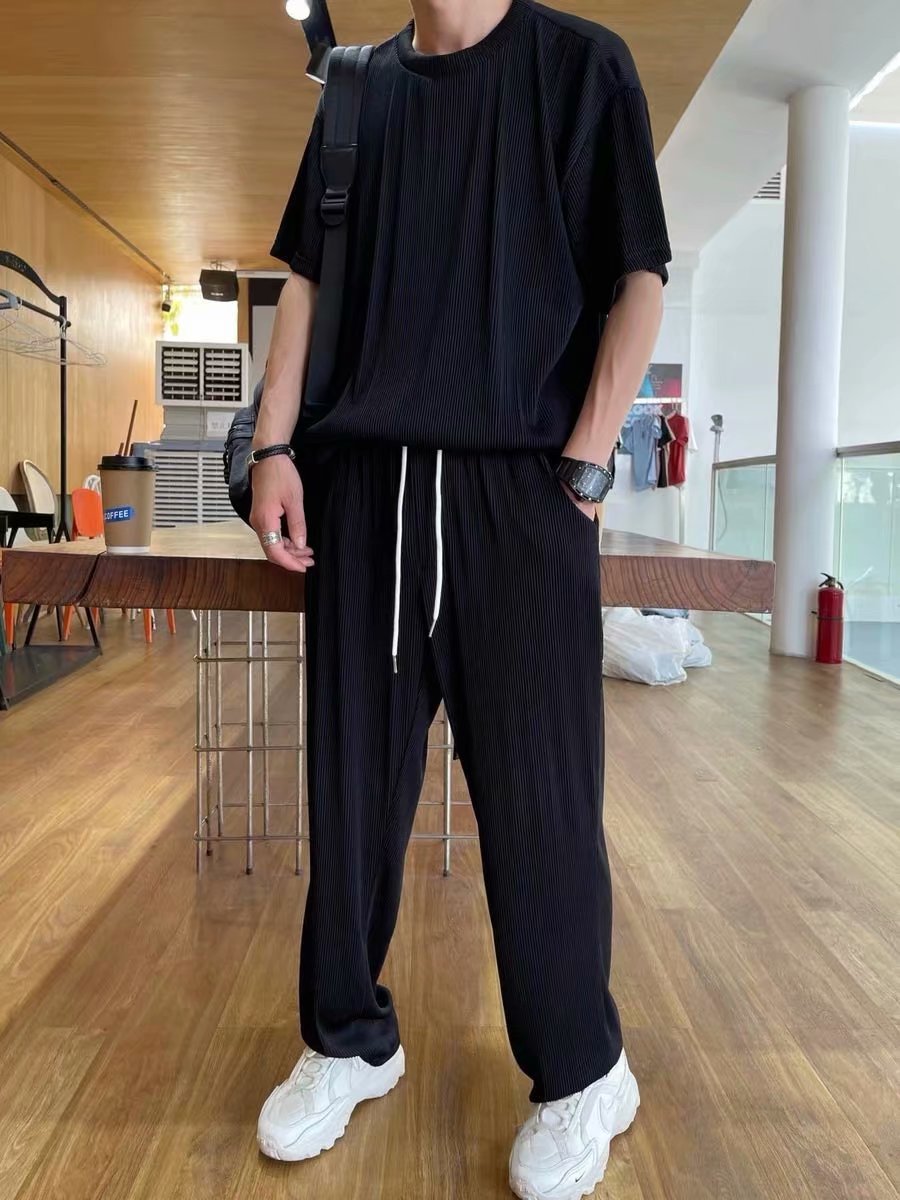 Men's Tracksuits Men's Elastic Silky Casual 2-Piece Set Straight Pleated Sports Pants Summer Thin Section Handsome Drape Suit Mens Clothing 