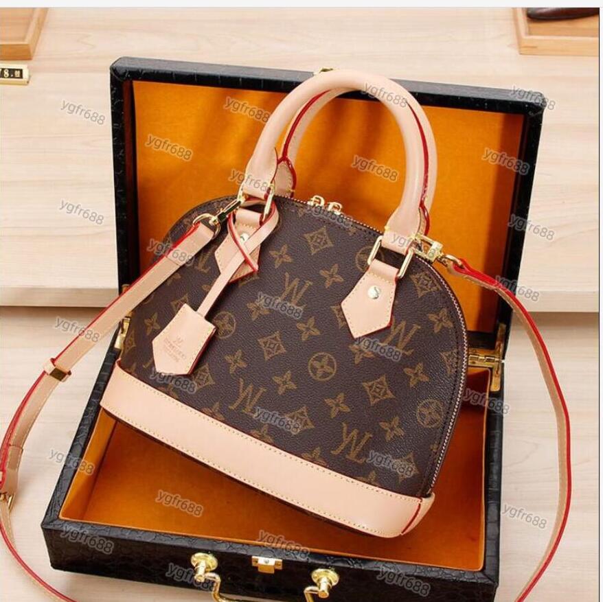 Classic Women Bags Handbags Crossbody Bags Ladies Cosmetic Women Shoulder Bags luxurys designers Bag Leather Handbags Shell Totes Wallet Purse Tote 2023, Black flower
Classic Women Bags Handbags Crossbody Bags Ladies Cosmetic Women Shoulder Bags luxurys designers Bag Leather Handbags Shell Totes Wallet Purse Tote 2023, Black flower