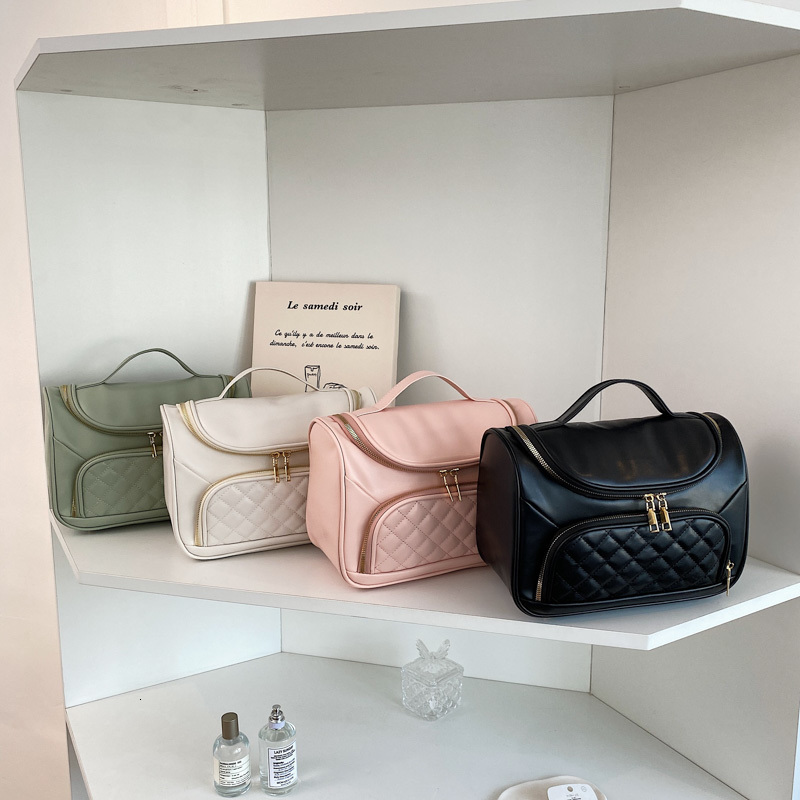 Cosmetic Bags Cases Handheld cosmetic bag ladies largecapacity bag summer highend rhombus women's business trip wash storage make up bag 230425