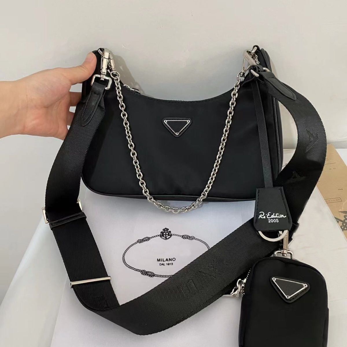 Luxurys design Re-edition Underarm Clutch bag Nylon leather Shoulder bags Women Crossbody messenger Handbag Evening Totes purse, Pp
Luxurys design Re-edition Underarm Clutch bag Nylon leather Shoulder bags Women Crossbody messenger Handbag Evening Totes purse, Pp