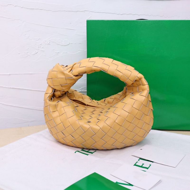 Fashion Bags Mini Jodie Bag Fashion Designer Woman Bag Women Shoulder bag Handbag Purse Original Box Genuine Leather cross body chain high grade quality, As pic
Fashion Bags Mini Jodie Bag Fashion Designer Woman Bag Women Shoulder bag Handbag Purse Original Box Genuine Leather cross body chain high grade quality, As pic
