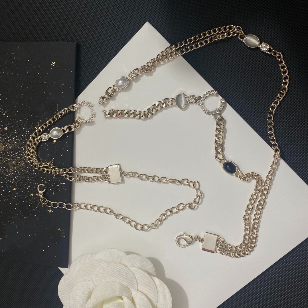 Fashion Double Letter Designer Necklaces 18K Gold Plated Brass Copper Crystal Rhinestone Sweater Chain Necklace Women Wedding Jewerlry Accessories B391
Fashion Double Letter Designer Necklaces 18K Gold Plated Brass Copper Crystal Rhinestone Sweater Chain Necklace Women Wedding Jewerlry Accessories B391