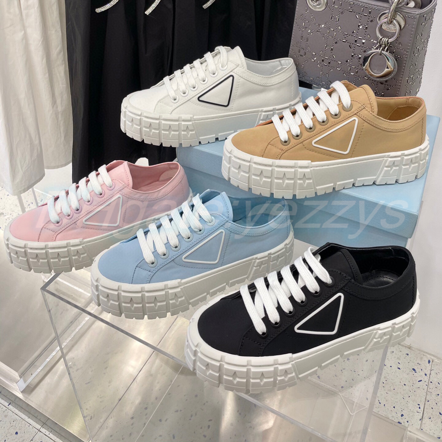 2023 Designer platform slipper Wheel Shoes Canvas Casual dress Shoes Woman luxury thick bottom shoe Sneakers sandal man Double gabardine slide, #3 khaki
2023 Designer platform slipper Wheel Shoes Canvas Casual dress Shoes Woman luxury thick bottom shoe Sneakers sandal man Double gabardine slide, #3 khaki