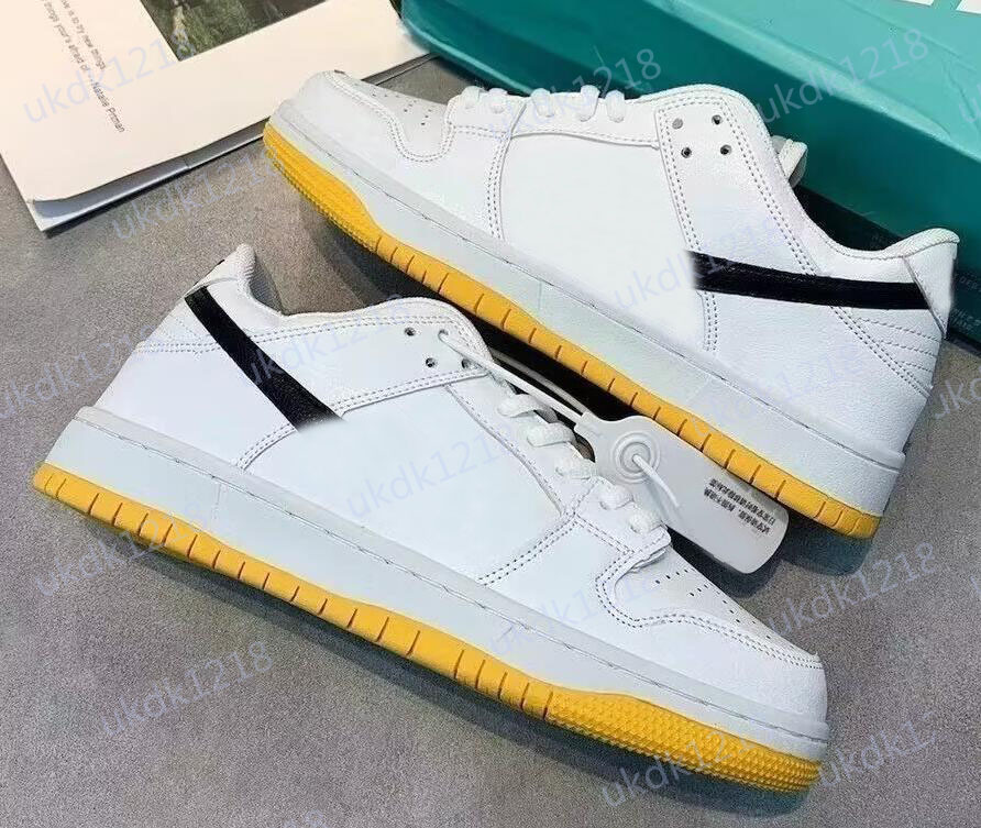 Casual sports shoes SB DK Low Pro White Black Gum 2023 Mens Women Shoes Sports Sneakers CD2563-101
Casual sports shoes SB DK Low Pro White Black Gum 2023 Mens Women Shoes Sports Sneakers CD2563-101