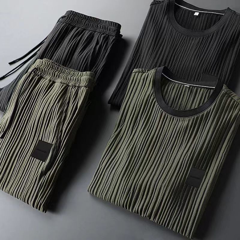 Men's Tracksuits Summer Loose Two Piece Set Men's Short-sleeved T-shirt Drawstring Pants Korean Wrinkle Sports Casual Suit Trend Men Clothes