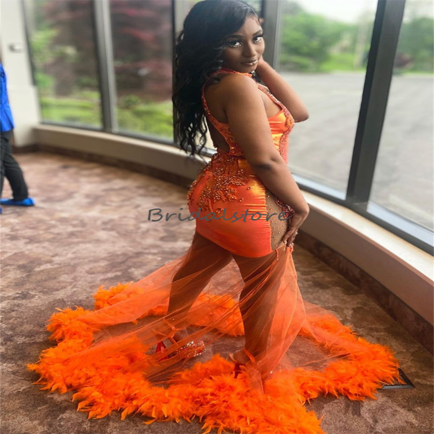Luxury Black Girl Feather Prom Dress Orange Mermaid Beaded Plus Size Evening Dress Open Back Sleeveless Sexy Birthday Party Wear 2023 Formal Occasion 