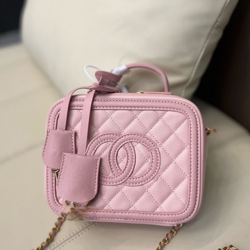 Top 5A Shoulder bags Womens Crossbody Handbags brand luxury Handbag Saddles bag with Strap Designer Bag backpacks Tote Wallet magnetic Metal pendant Purses, 0.1
Top 5A Shoulder bags Womens Crossbody Handbags brand luxury Handbag Saddles bag with Strap Designer Bag backpacks Tote Wallet magnetic Metal pendant Purses, 0.1