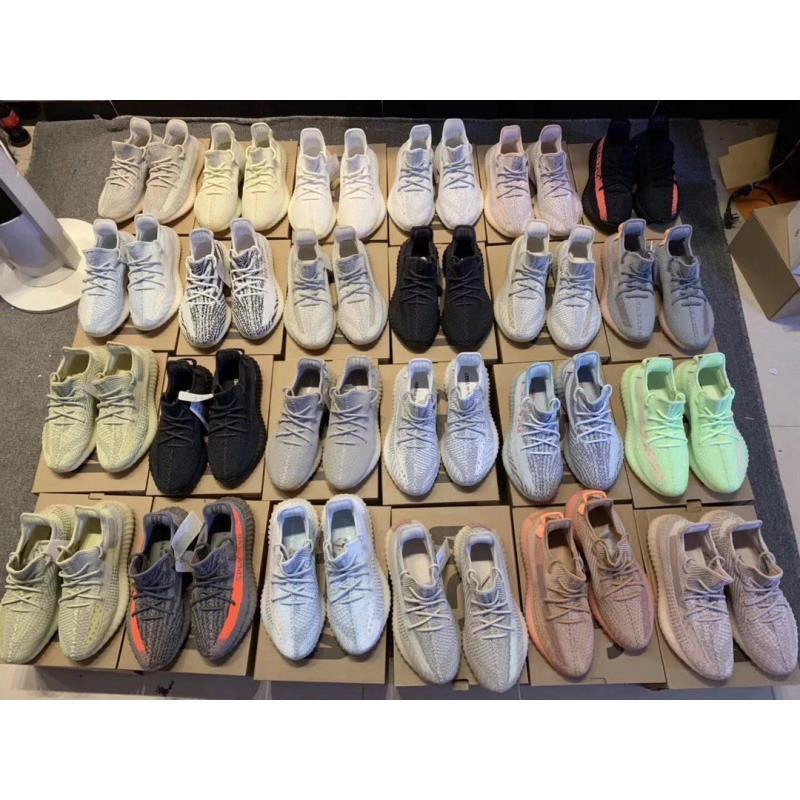 Men's Tracksuits Designer Shoes 350 V2 Bred Cream Static Black Sesame Zebra Beluga 2 Blue Tint Butter Earth Tail Light Oreo Men Women Yeezzys Outdoor Trainers 36-47, Select shoe size
Men's Tracksuits Designer Shoes 350 V2 Bred Cream Static Black Sesame Zebra Beluga 2 Blue Tint Butter Earth Tail Light Oreo Men Women Yeezzys Outdoor Trainers 36-47, Select shoe size