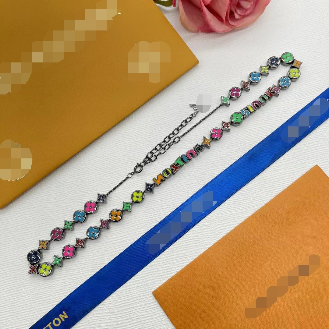 Luxury brand necklace pendant designer fashion jewelry cjeweler letter plated gold silver chain for men woman trendy tiktok have necklaces jewellery VN-26
Luxury brand necklace pendant designer fashion jewelry cjeweler letter plated gold silver chain for men woman trendy tiktok have necklaces jewellery VN-26