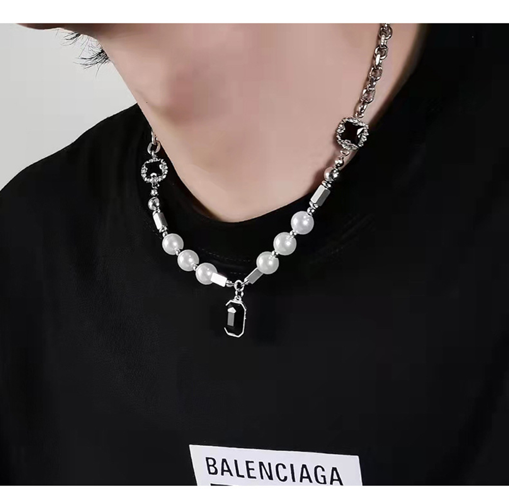 Pendant Necklaces Hiphop Black Rhinestones Pearl Men Steel Mens Jewellery Man Necklac 230424