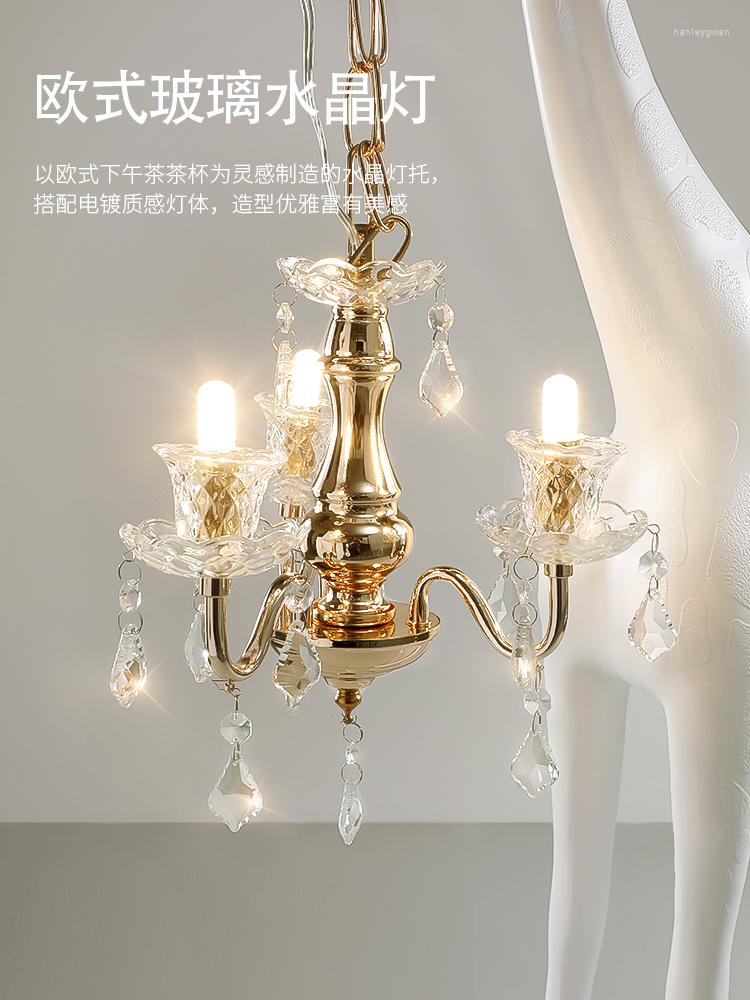 Floor Lamps Giraffe Lamp Post-Modern French Entry LUX Exhibition Hall Decoration Stand