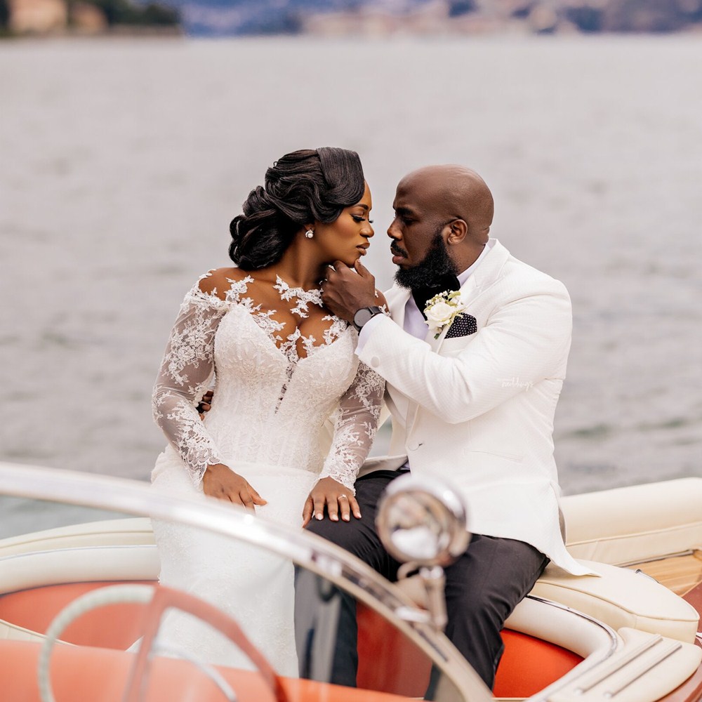 African Arabic Charming Mermaid Wedding Dresses Lace Appliques Crystal Beading Cap Sleeves Chapel Train Formal Bridal Gowns Plus Size
