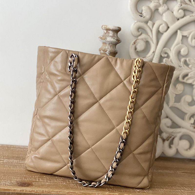 Designer Tote Bags Luxury Shopping Bag 37CM Genuine Leather Shoulder Bag High Imitation Handbags With Box ZC205
Designer Tote Bags Luxury Shopping Bag 37CM Genuine Leather Shoulder Bag High Imitation Handbags With Box ZC205