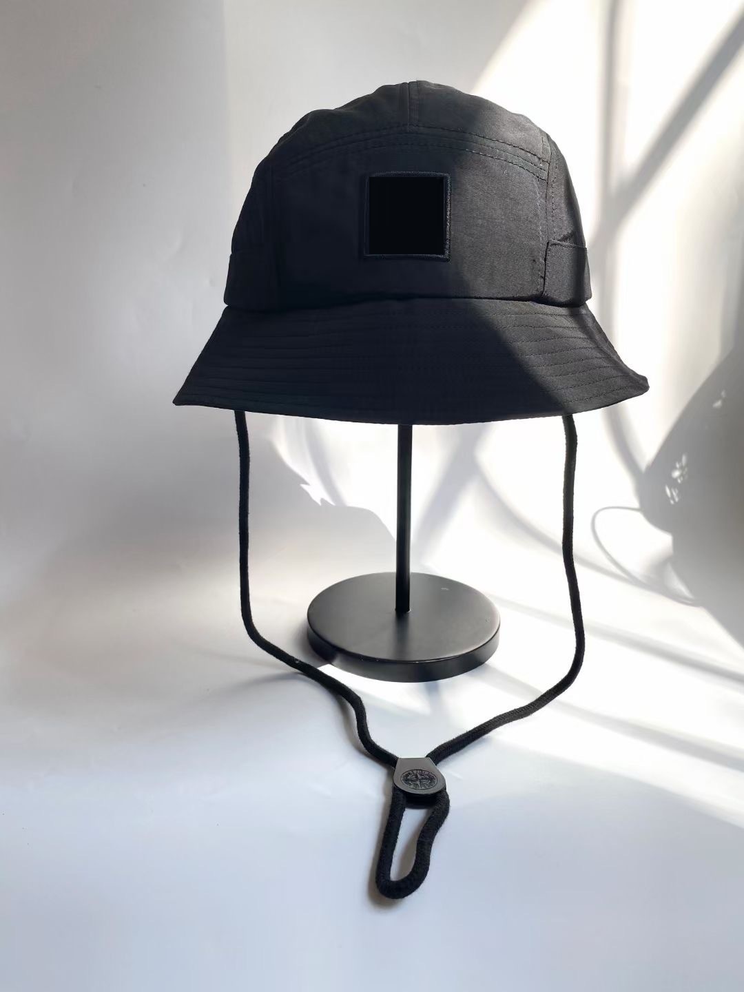 7 Colors Desingers bucket hats Wide Brim Hats solid colour letter sunhats fashion trend travel buckethats temperament hundred hat SI, Multi
7 Colors Desingers bucket hats Wide Brim Hats solid colour letter sunhats fashion trend travel buckethats temperament hundred hat SI, Multi