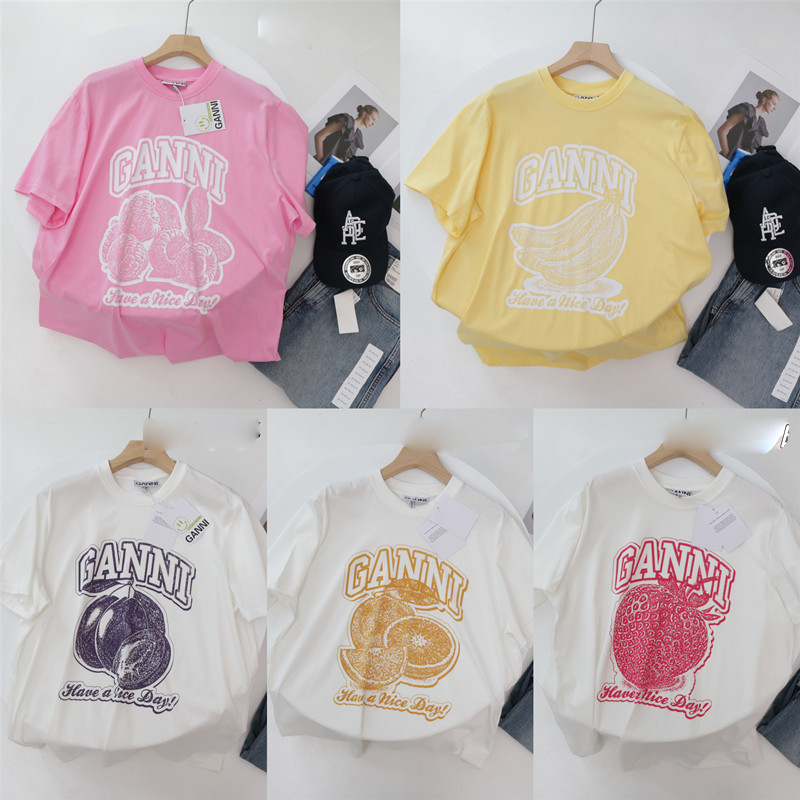 Ganni Womens t shirt Designer Shirts Women' Casual Clothing Top Beach Versatile Fruit Print Loose Fashion Women' Set Short Sleeve t shirt for women
Ganni Womens t shirt Designer Shirts Women' Casual Clothing Top Beach Versatile Fruit Print Loose Fashion Women' Set Short Sleeve t shirt for women