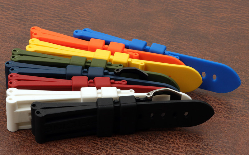 Watch Bands 22mm 24mm 26mm Black Blue Red Orange army green yellow watch band Silicone Rubber Watchband replace For Panerai Strap buckle 230425