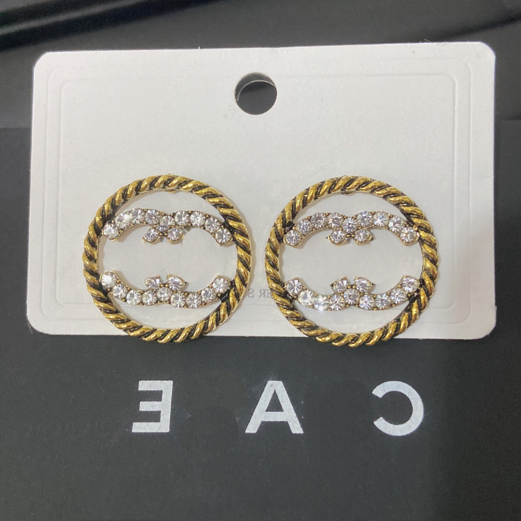 Luxury Round Dangle Earrings Hoop 18K Gold Plated Love Jewelry Charming Women Family Gift Hoop Earrings Fashion 2023 New Stud Earrings Wholesale
Luxury Round Dangle Earrings Hoop 18K Gold Plated Love Jewelry Charming Women Family Gift Hoop Earrings Fashion 2023 New Stud Earrings Wholesale