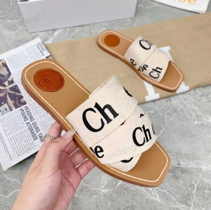 Summer Designer Sandals Slippers Women's Embroidered Bone White Resin Slippers Women's Luxury Brand Alphabet Western Sandals Slippers Clogs, Orange
Summer Designer Sandals Slippers Women's Embroidered Bone White Resin Slippers Women's Luxury Brand Alphabet Western Sandals Slippers Clogs, Orange