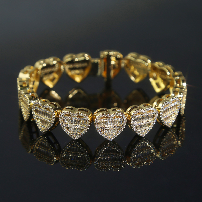 Luxury designer Heart-shaped tennis Bracelet Women's full Spread Ice Out VVS Moissanite Bracelet Hip Hop Jewelry Gift Free shipping