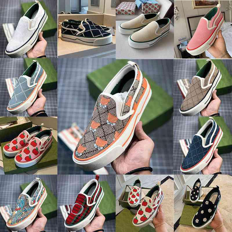2023 luxury brand Tennis 1977 Casual Shoes Women Slip-on Fashion Sneakers Designer new Flat balanced shoes Classic jacquard denim Vintage Runner Trainers Skate Shoe
2023 luxury brand Tennis 1977 Casual Shoes Women Slip-on Fashion Sneakers Designer new Flat balanced shoes Classic jacquard denim Vintage Runner Trainers Skate Shoe